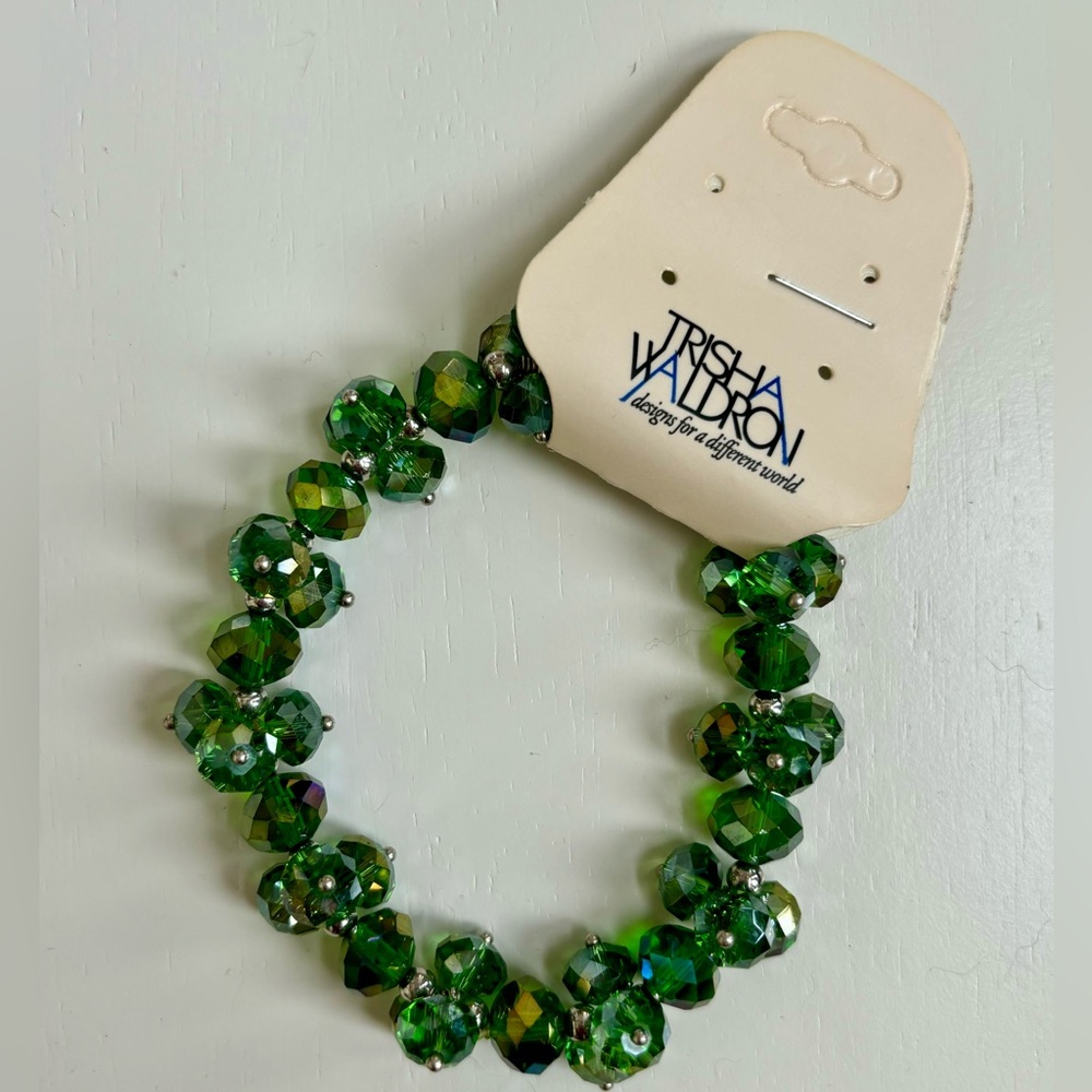 Trisha Waldron Green Beaded Necklace and Bracelet Set - Picture 3 of 5